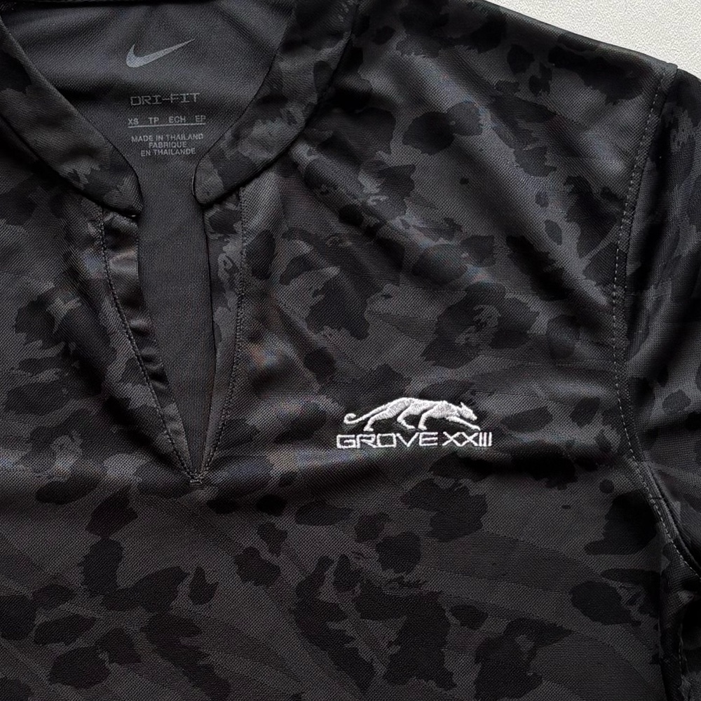 Michael Jordan golf course The Grove 23 Hobe sound Nike woman shirt XS black - Picture 4 of 6
